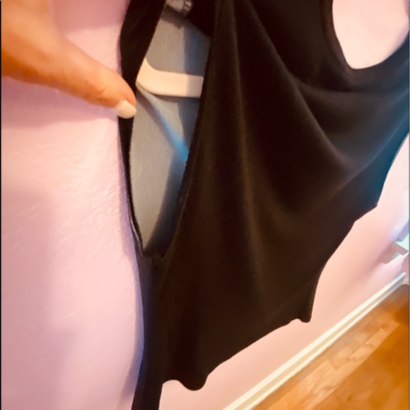 Gorgeous Black 🦅 Bird Ted Baker London & Floral🌺 Print Sleeveless Blouse - Picture 15 of 16